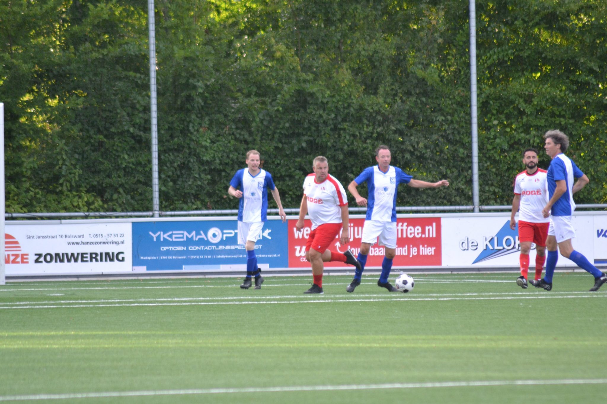 De wedstrijd CAB RES 100