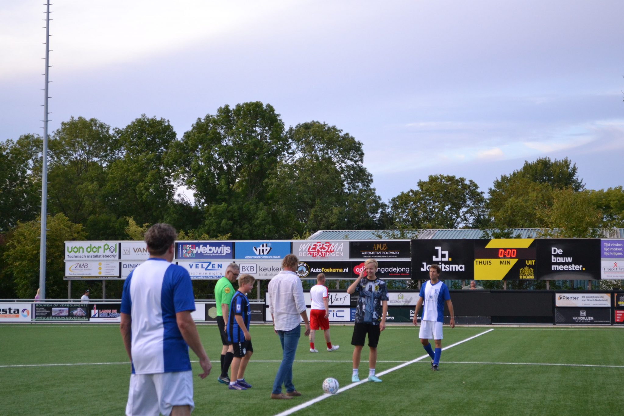 De wedstrijd CAB RES 162