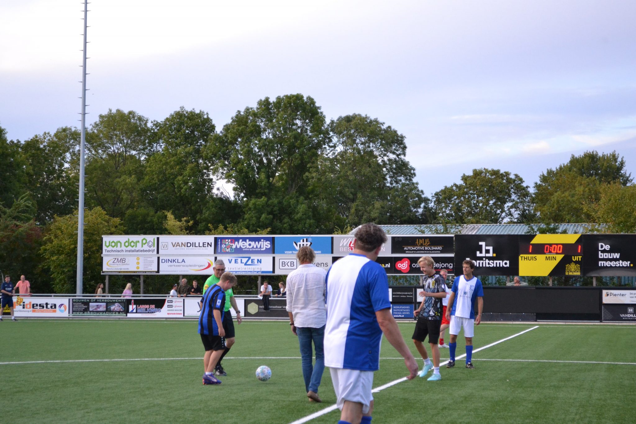 De wedstrijd CAB RES 164