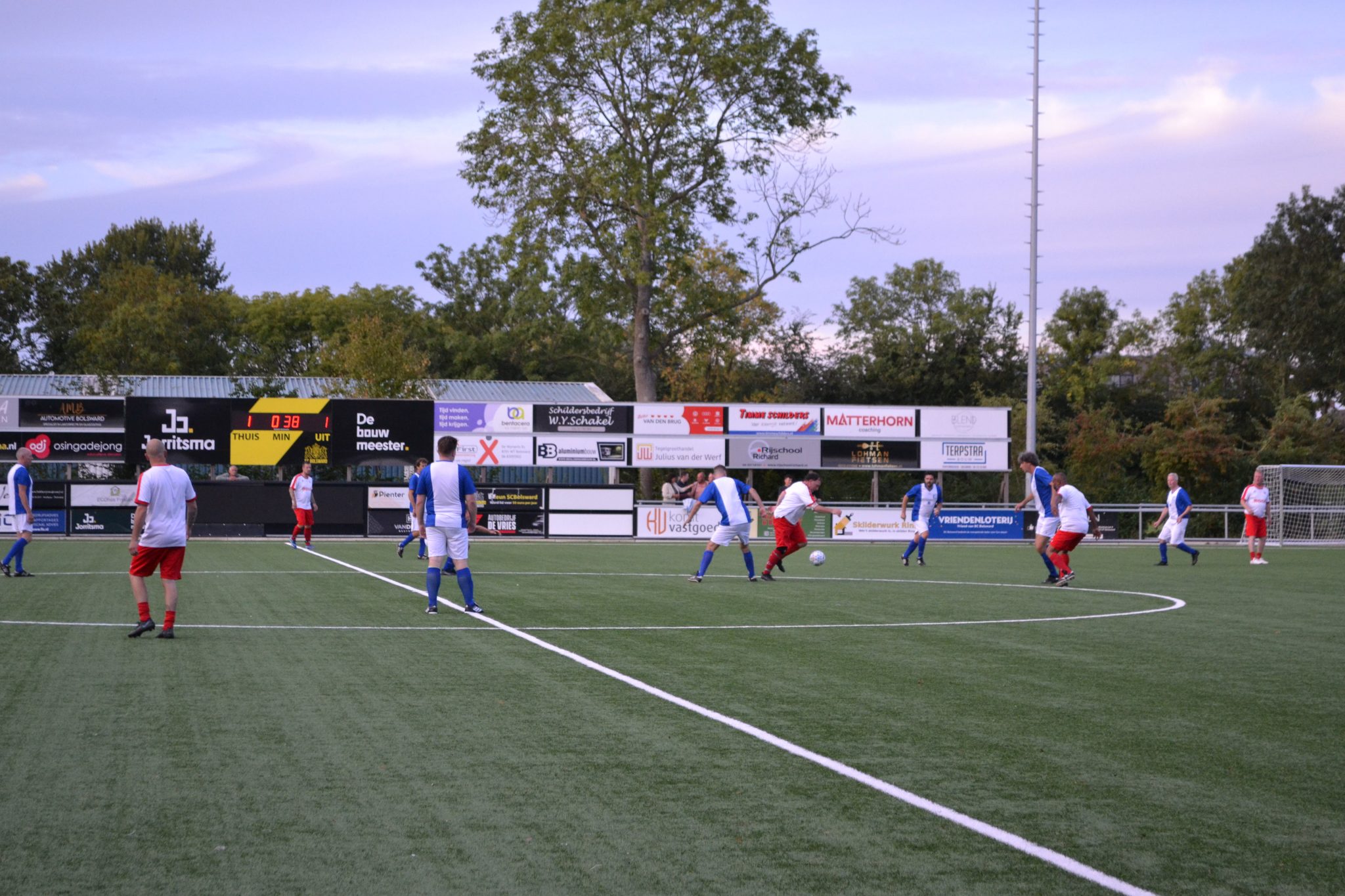 De wedstrijd CAB RES 174