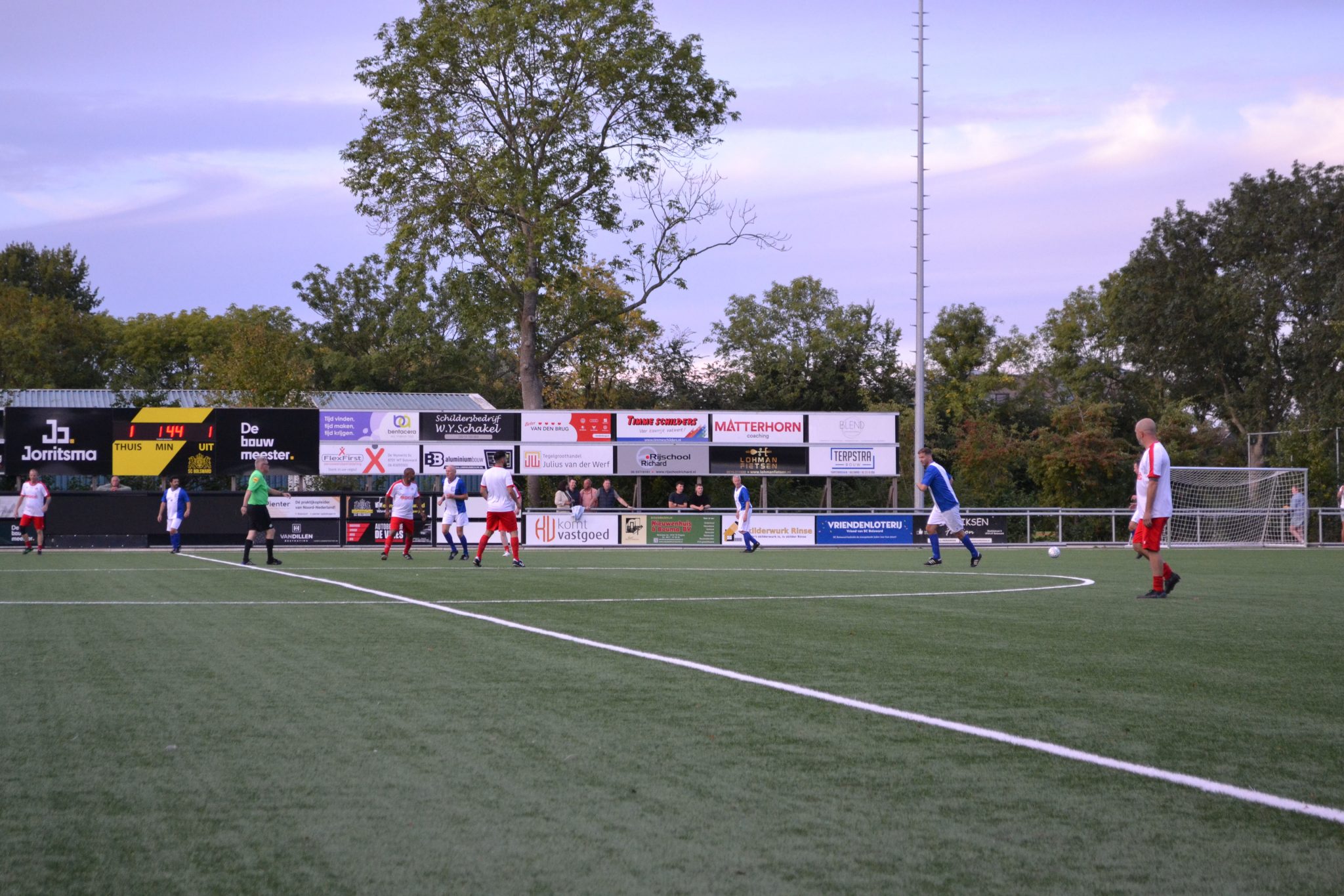 De wedstrijd CAB RES 182