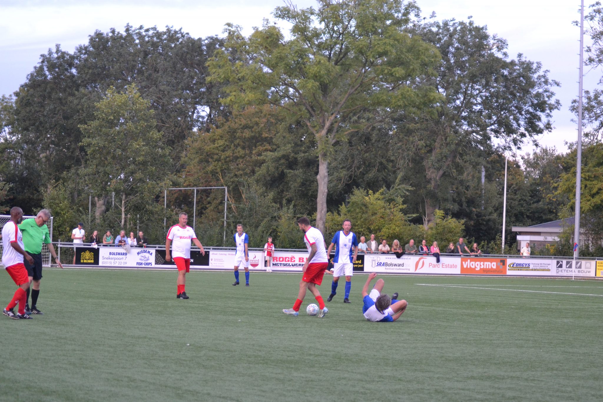 De wedstrijd CAB RES 243