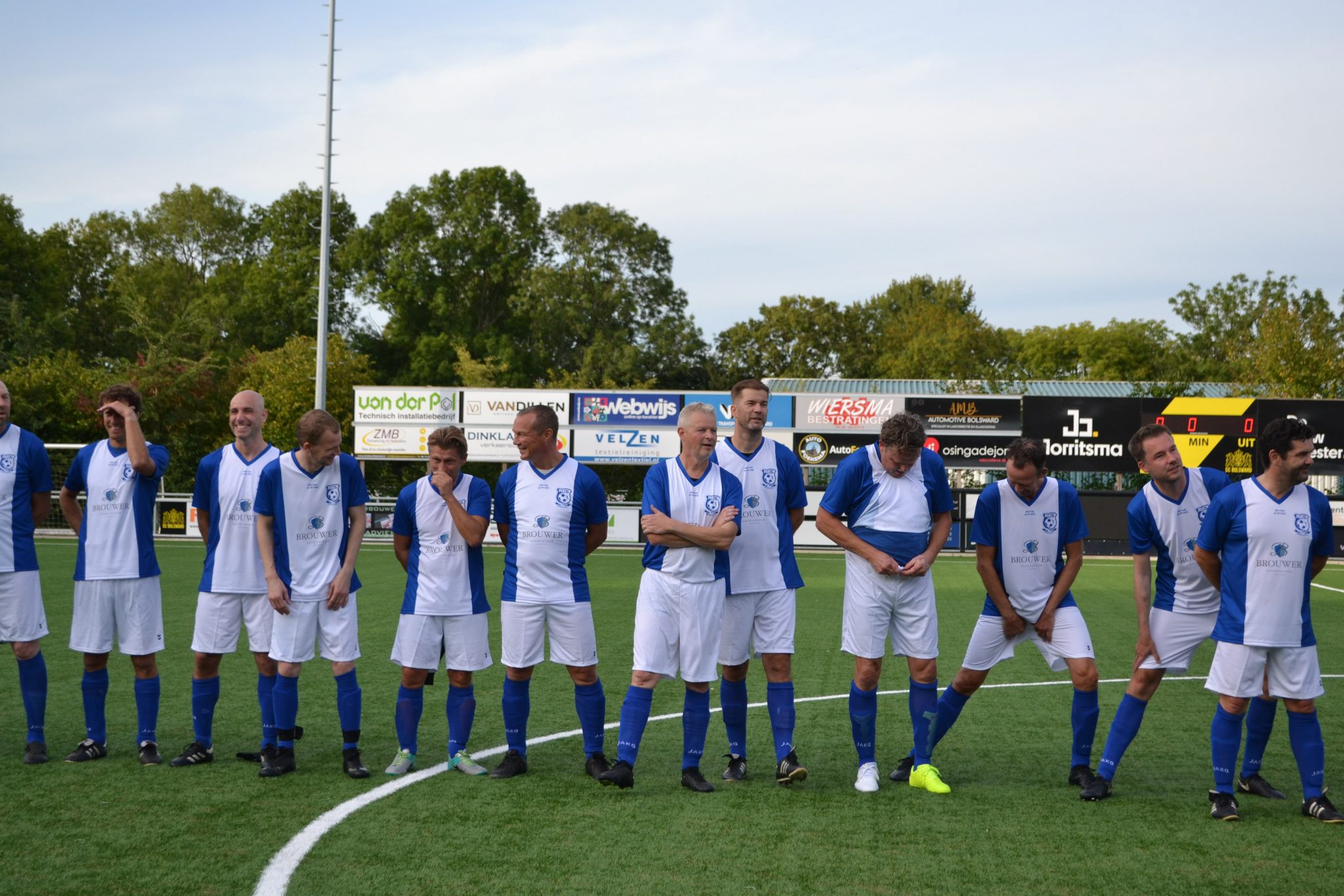 De wedstrijd CAB RES 28