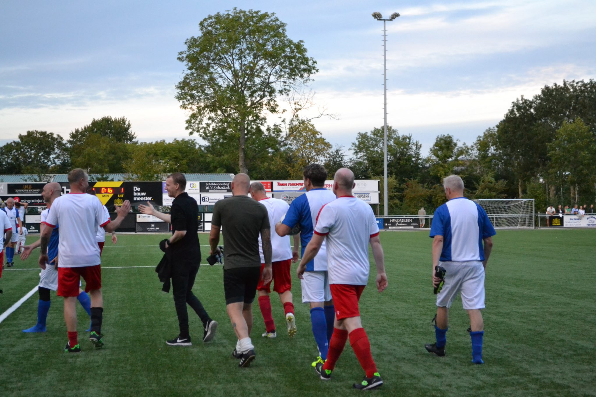 De wedstrijd CAB RES 301