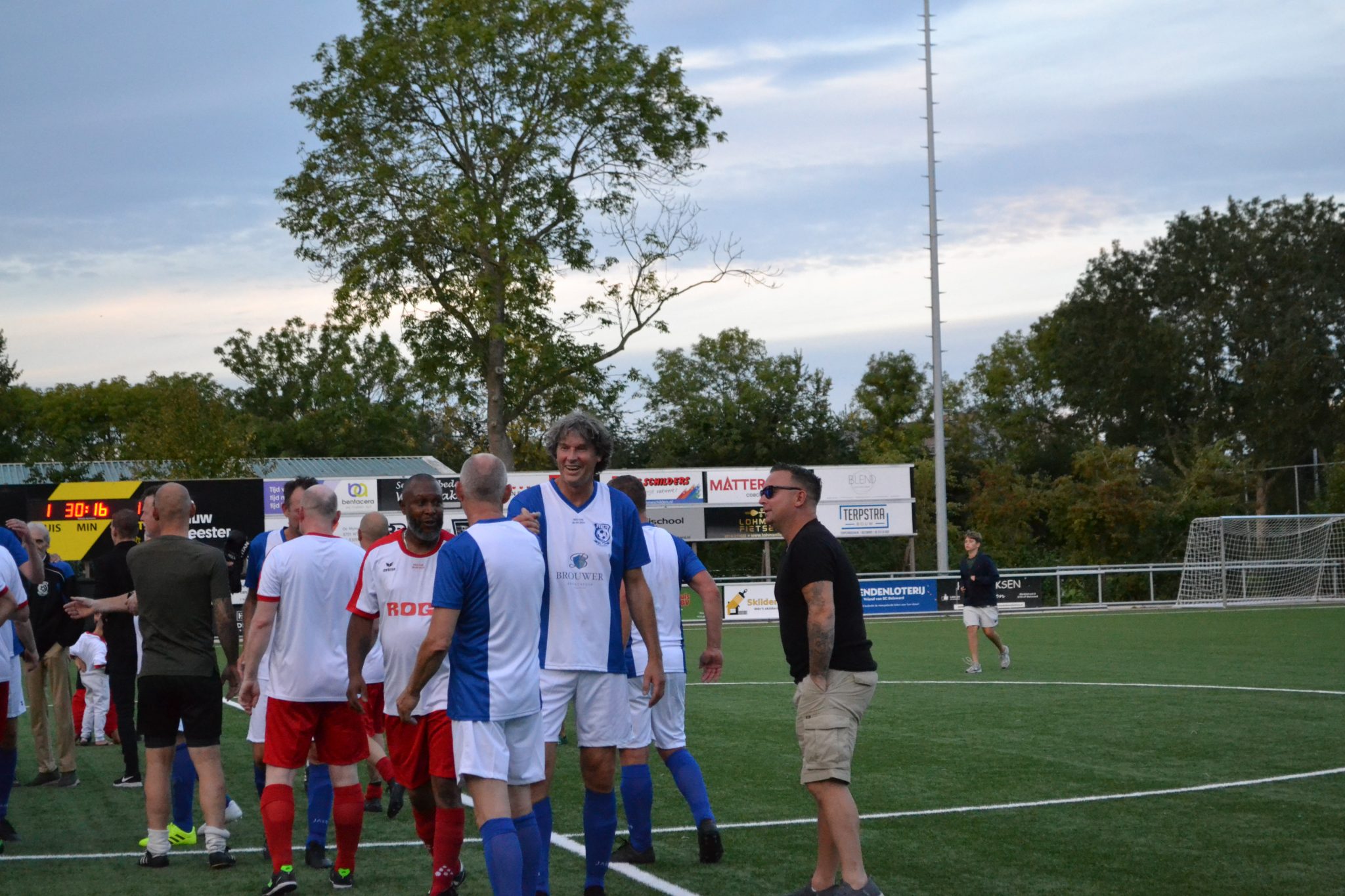 De wedstrijd CAB RES 304