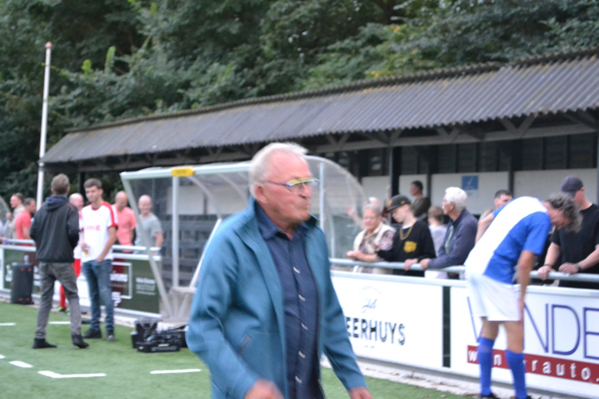 De wedstrijd CAB RES 325